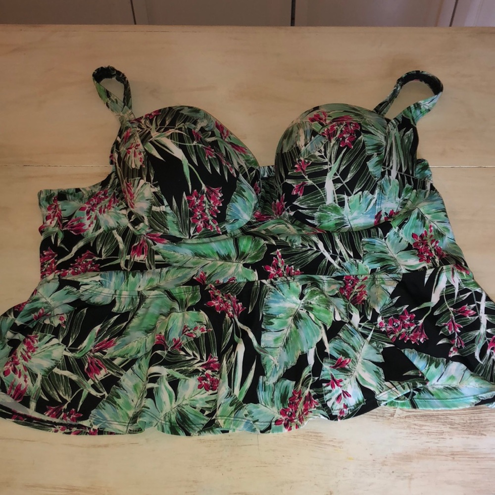 Torrid size for bathing suit top